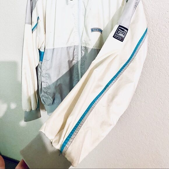 HI-FIVE SPORTS Retro 90’s Hipora Windbreaker. - Picture 3 of 9